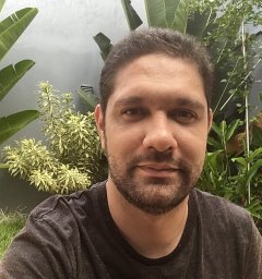 Rodrigo L. Silveira