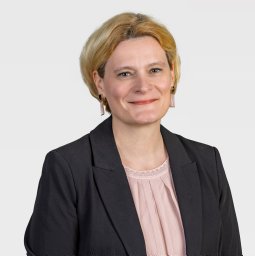 Anja Strobel