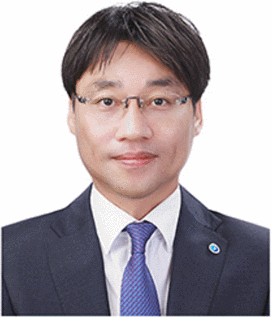 Young-Joo Kwak