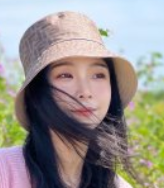 Wanwen Zeng