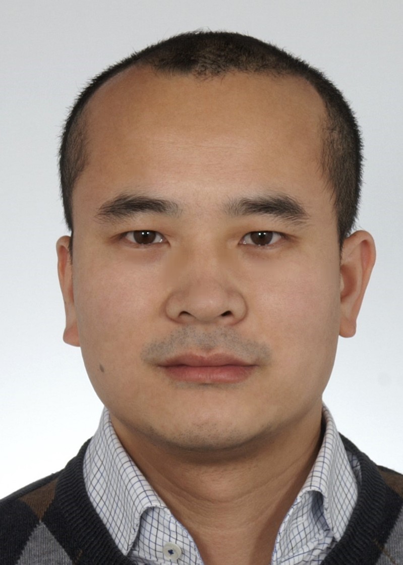 Xunlin Qiu