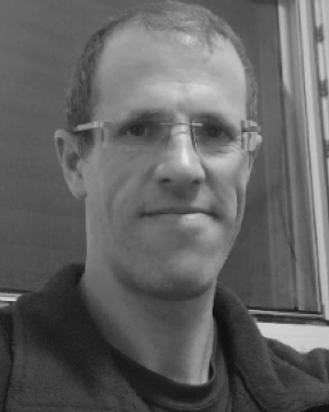 Moshe Rav-Acha