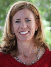 Stephanie M Kemp