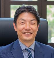 Taku Iwami