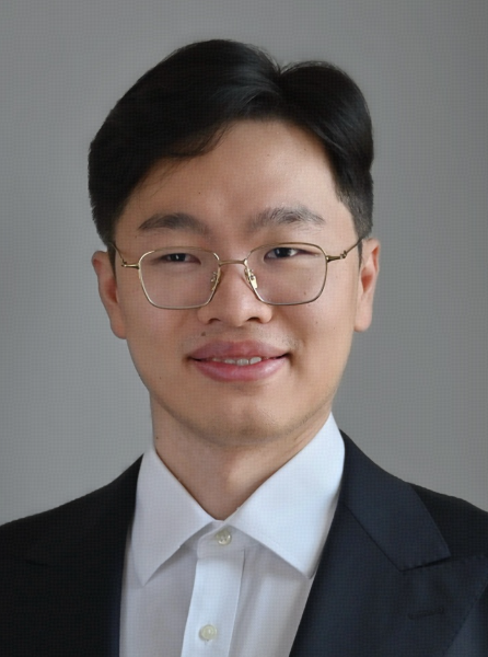 Hezhen Hu