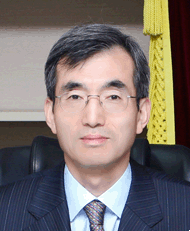 Jae-Gab Lee