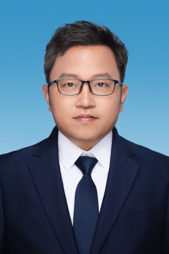 Xingwang Li