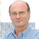 Andre L Weigert