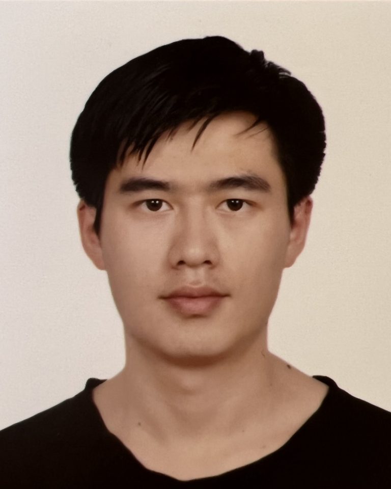 Junyu Zhang
