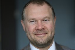 Donald R. Nixdorf