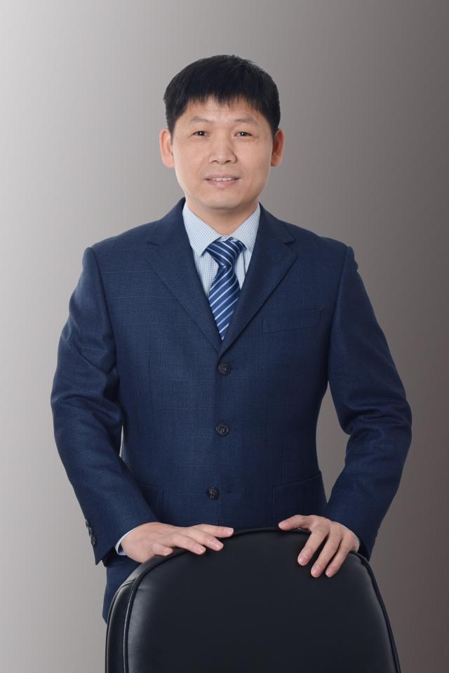 Xuehua Wang