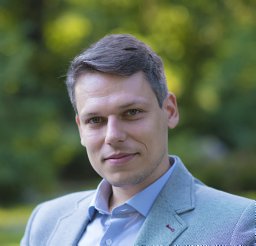 Lachezar Nikolov