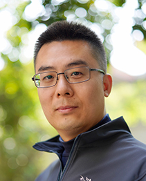 Dongdong Shi