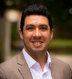 Samuel J Martins