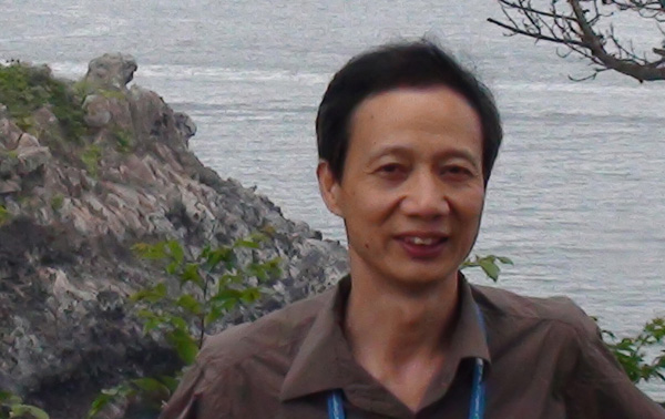 Zhengqian Ye