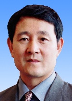 Baofeng Yang