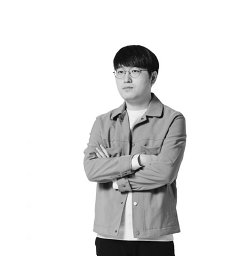 Jinwook Kim