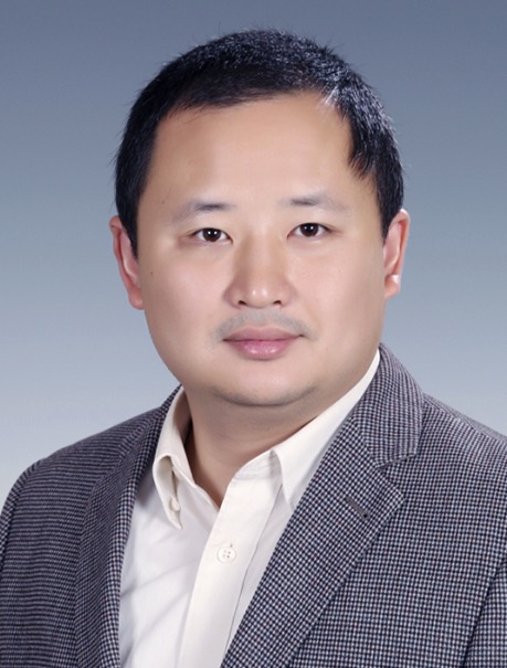 Fan Bai
