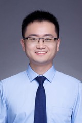 Zhenzhong Yang