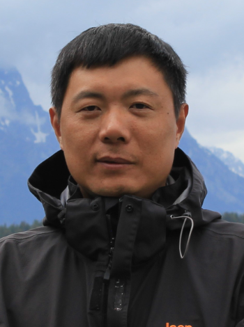 Jianfeng Yang