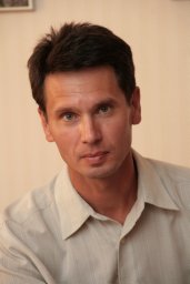 Ayrat M Dimiev