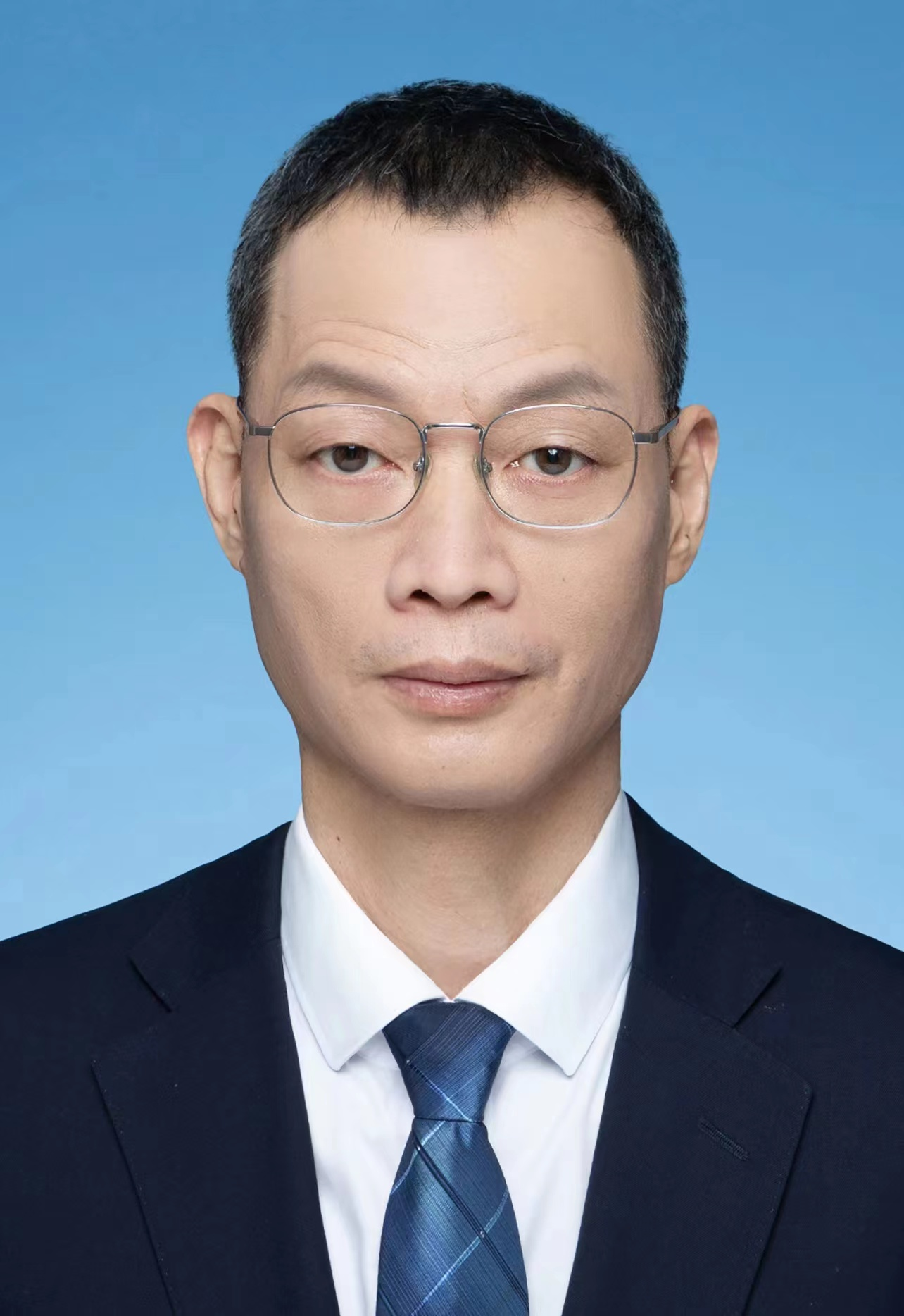 Dongsheng Qiu