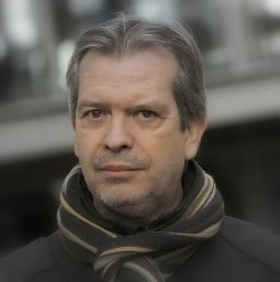 Joan Pera