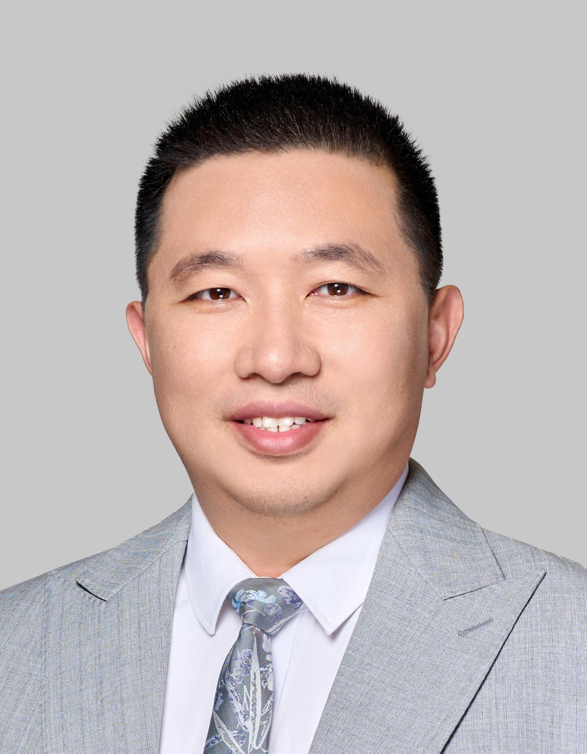 Likuan Zhu