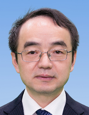 Yiwen Liang