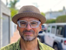Zvika Neeman