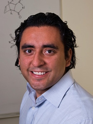 Yuriy Román