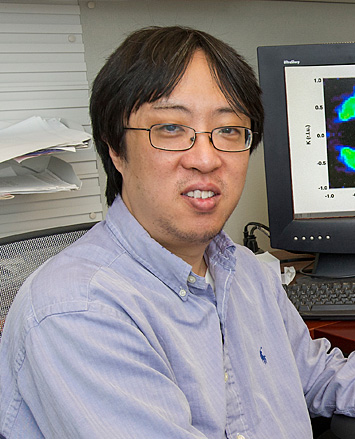 Guangyong Xu