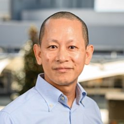 Naohide Yamamoto