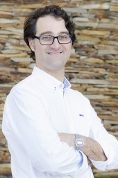 Daniel R. Martin
