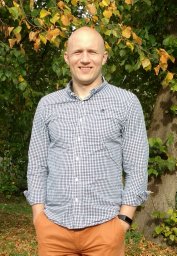 Yann G J Sterckx