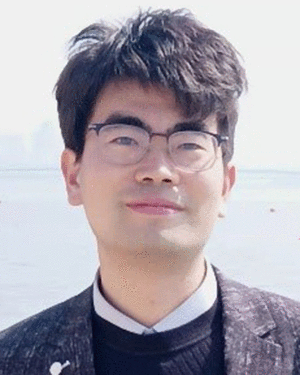 Hua-Dong Zheng