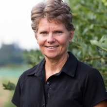 Bernadine Strik