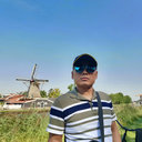 Yuanqing Hu