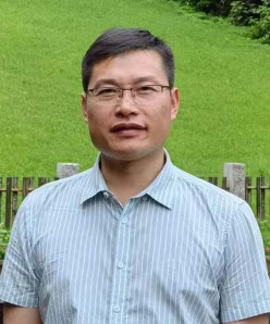 Yong Li