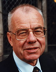Reinhard W. Hoffmann