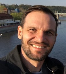 Marcio Carlos Navroski