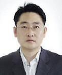 Yongseok Choi