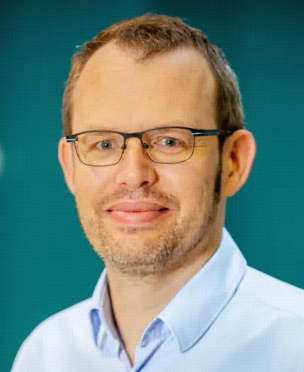 Nicholas Cummins