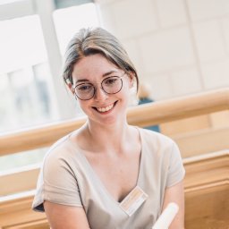 Carolin M Sauer