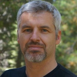 Daniel C Faria