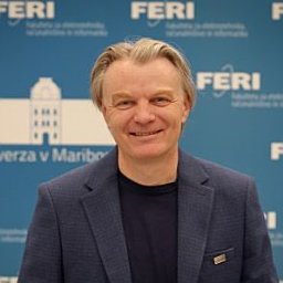 Bostjan Polajzer
