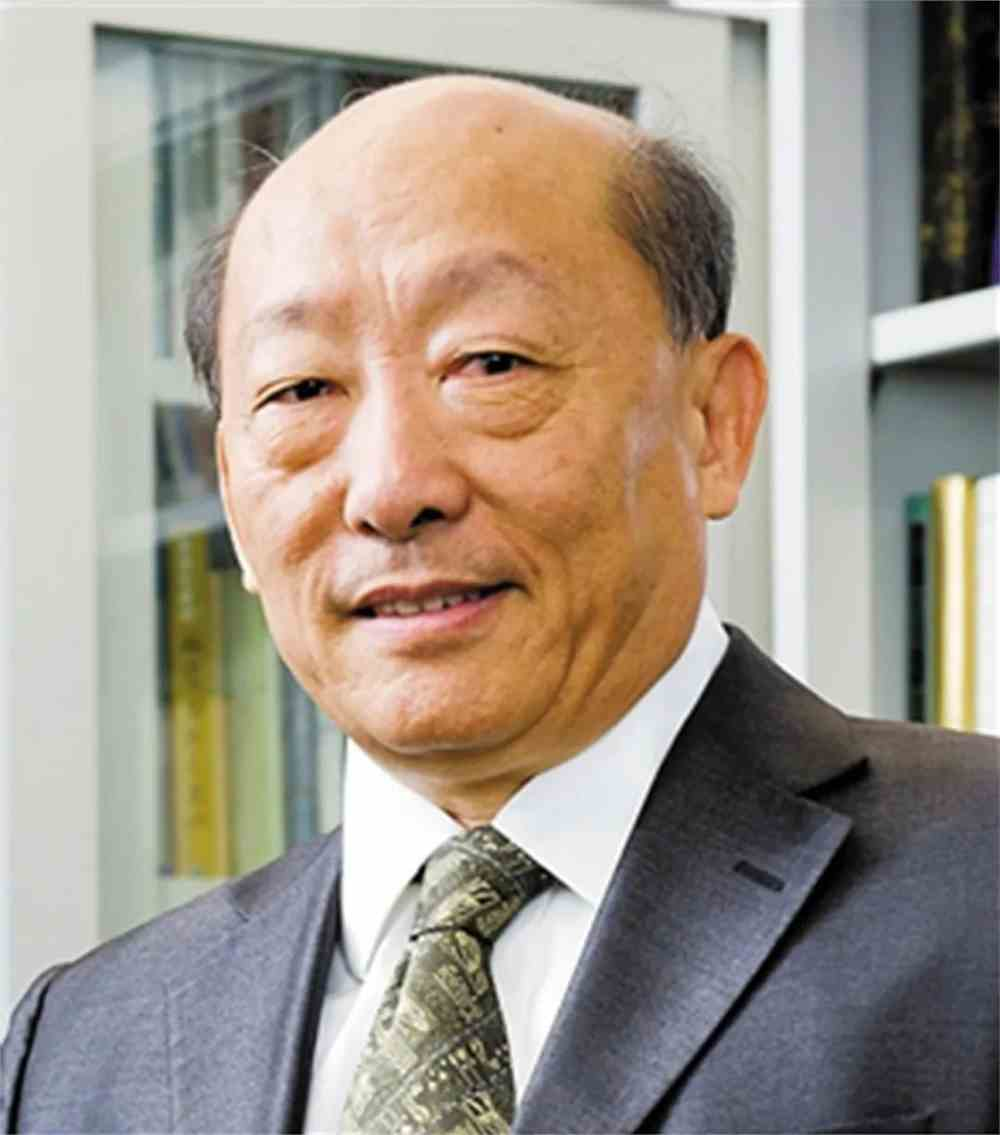 Longxi Zhang