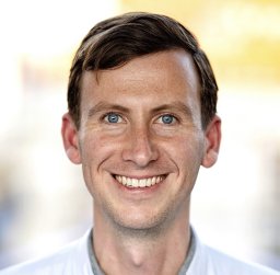 Niels J. Harlaar