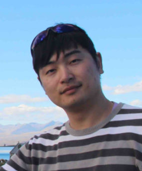 Menghan Zhang