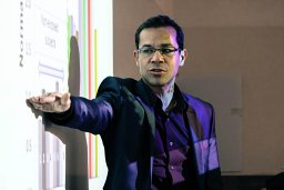 Mario Moises Alvarez